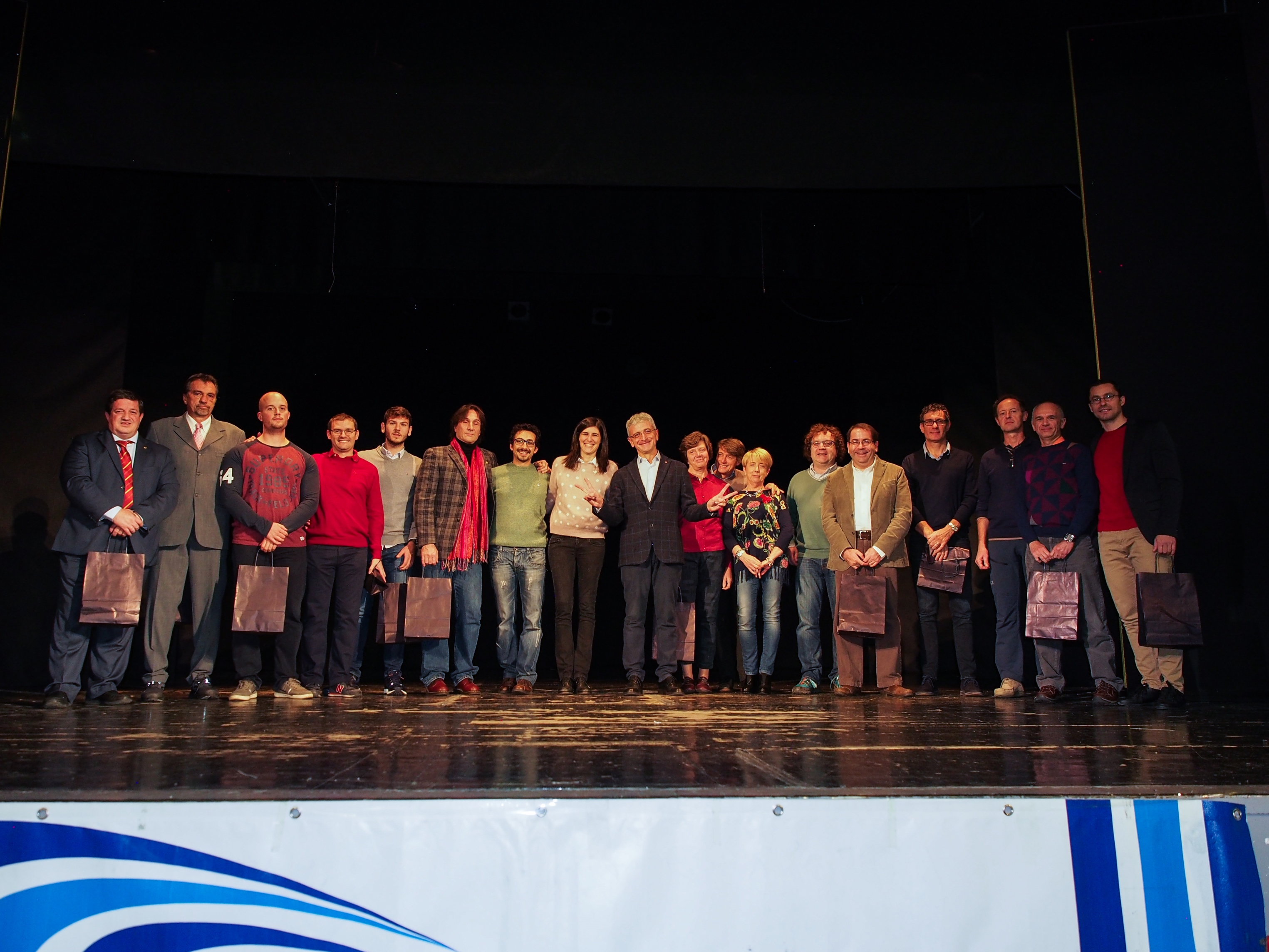 p1010873contr.JPG